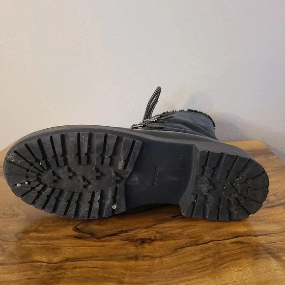 Miu Miu Combat Leather Winter Boots - Picture 8 of 13